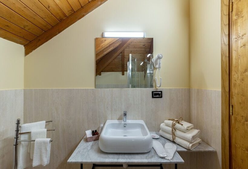 هتل Villa Signorini