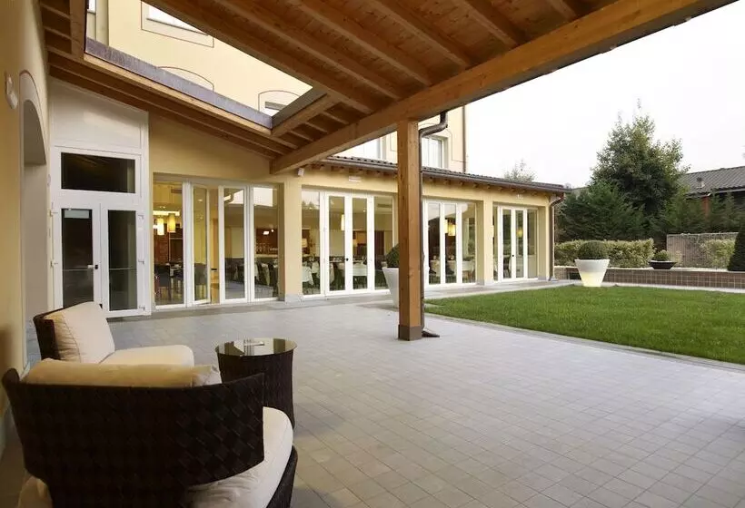 فندق Virginia Palace