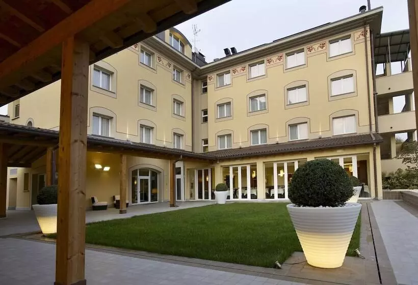 Hotel Virginia Palace