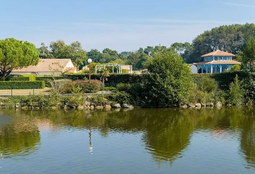 Résidence Lagrange Vacances Le Clos Des Chênes