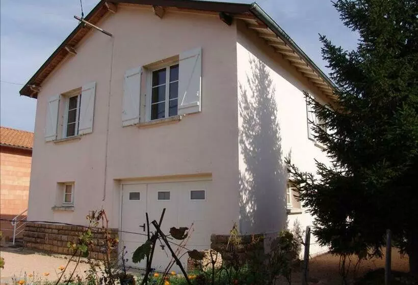 Aamiaismajoitus (B&B) La Vigneraie   Sarl Champ Potard