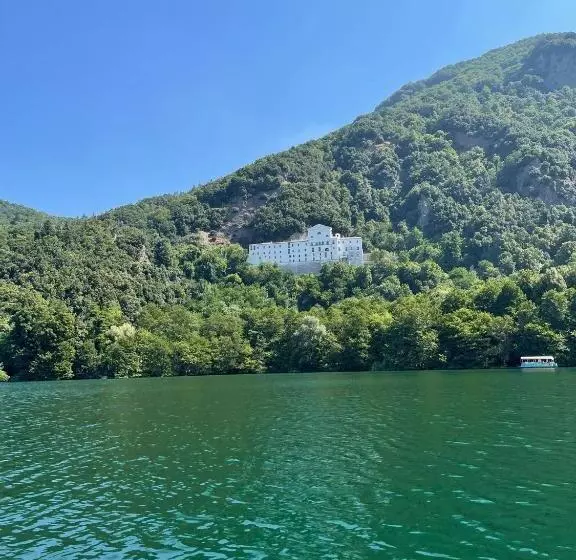 Aamiaismajoitus (B&B) La Vista