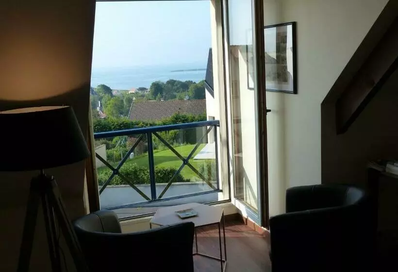 ベッドアンドブレックファースト Le Ruban Bleu Face A La Mer