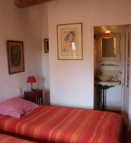 Aamiaismajoitus (B&B) Sous L Abricotier