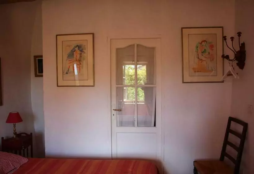 Aamiaismajoitus (B&B) Sous L Abricotier