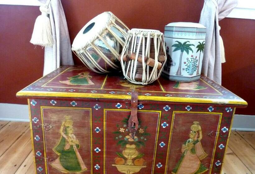 Bed and Breakfast Time After Time