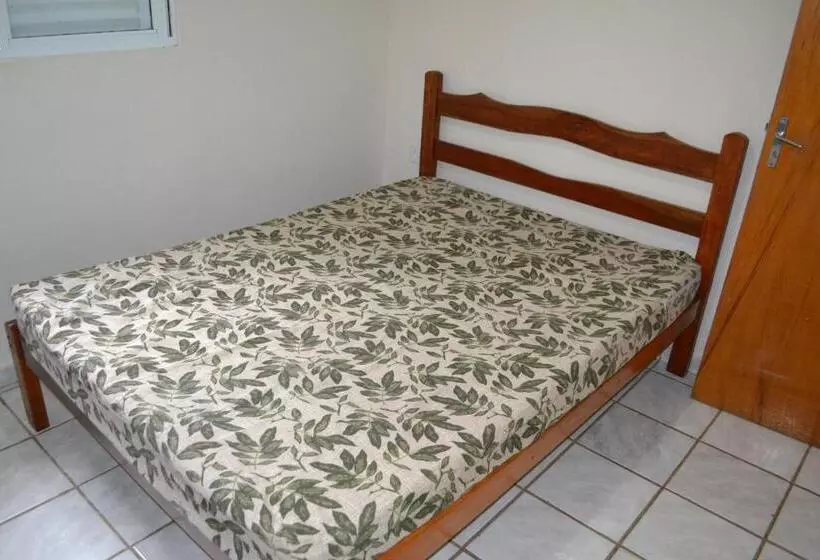 ホテル Casas Em Condomínio Próximo Da Praia Com 2 Dormitórios, Churrasqueira E 3 Vagas De Garagem