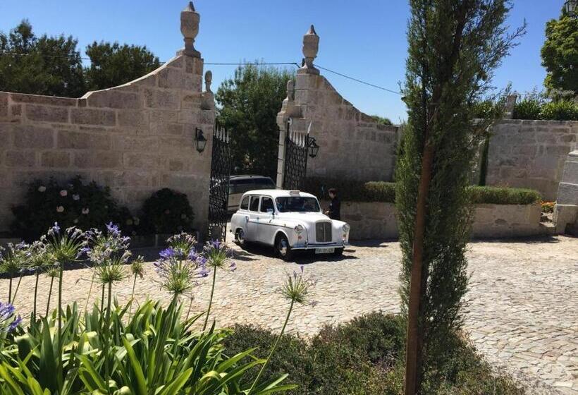 فندق Solar De Almeidinha