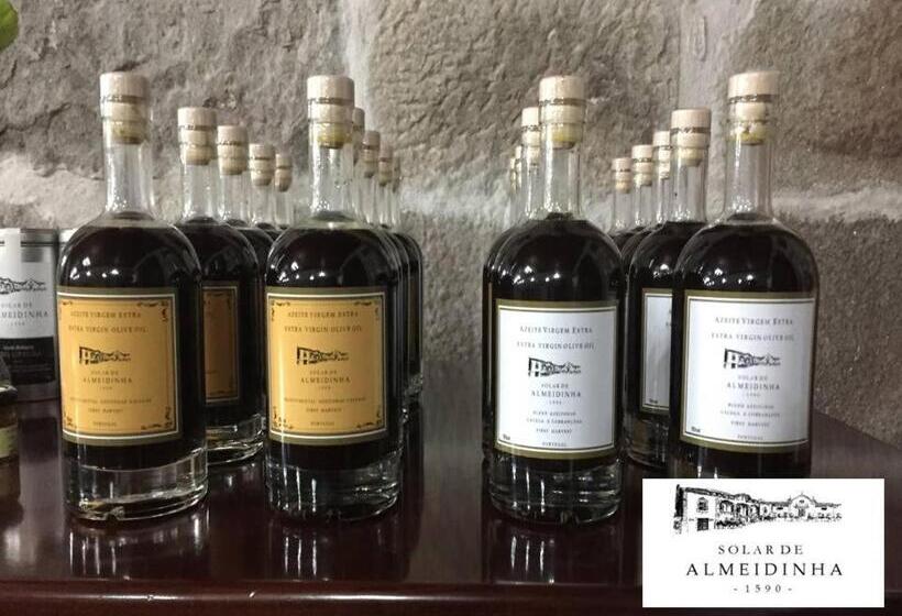 فندق Solar De Almeidinha