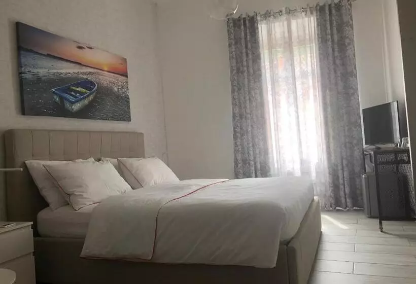 پانسیون Casa L Aquila