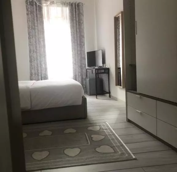 پانسیون Casa L Aquila