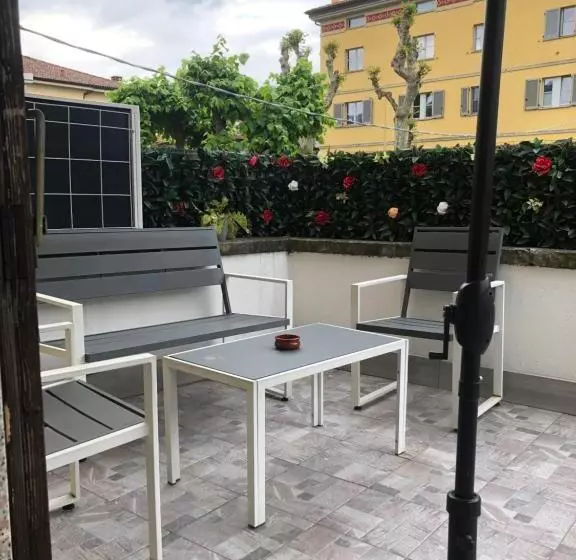 پانسیون Casa L Aquila