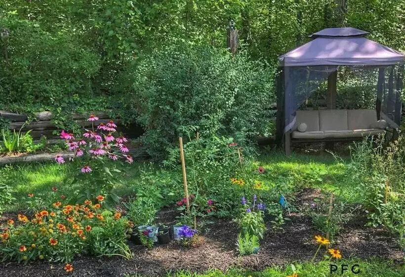 Majatalo Romantic Studio Cottage