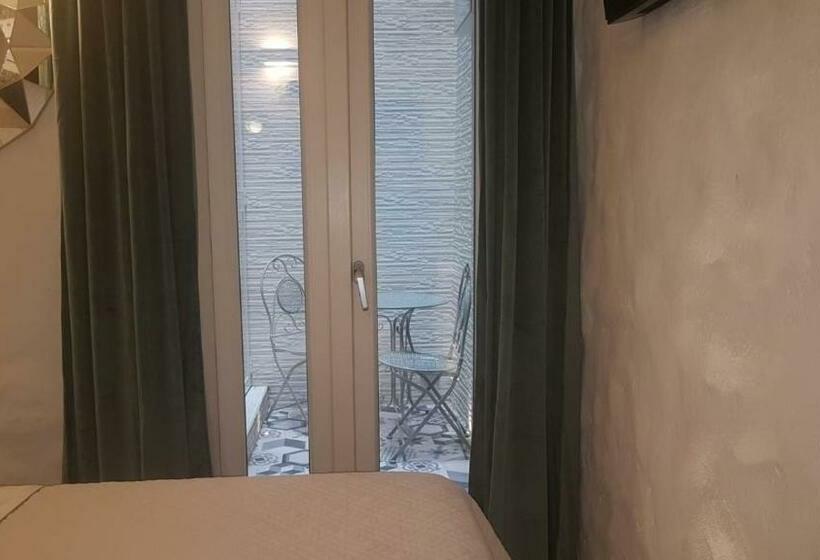 פנסיון Room Del Giglio