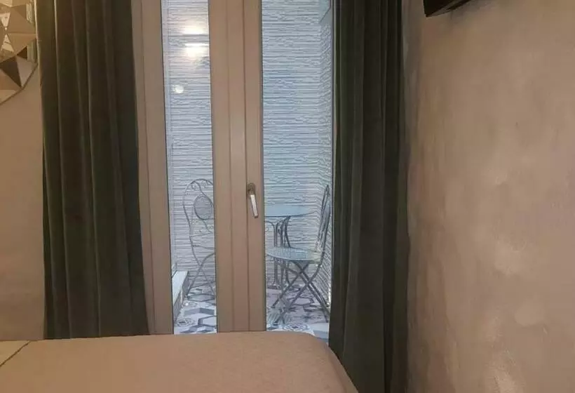 پانسیون Room Del Giglio