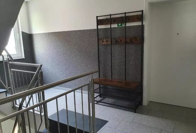 Majatalo Seelze Letter Monteurzimmer / Apartment / Messezimmer