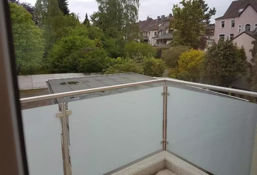 Majatalo Seelze Letter Monteurzimmer / Apartment / Messezimmer