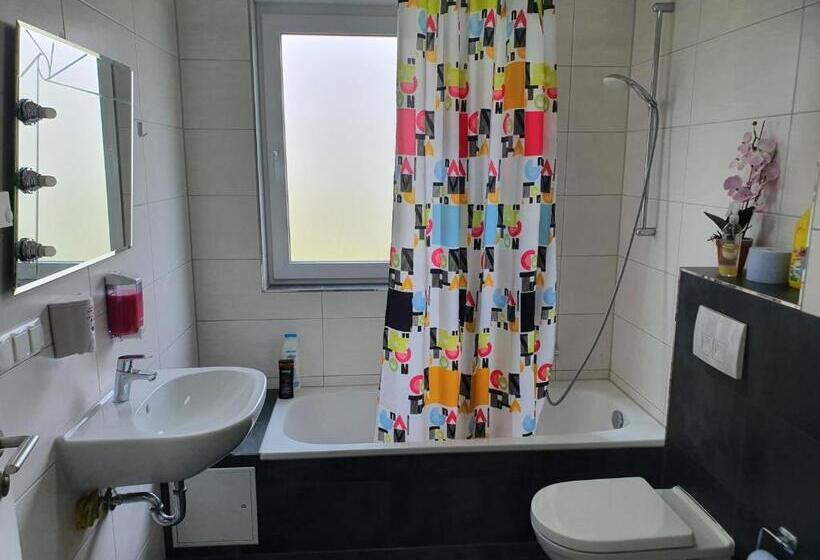 بنسيون Seelze Letter Monteurzimmer / Apartment / Messezimmer