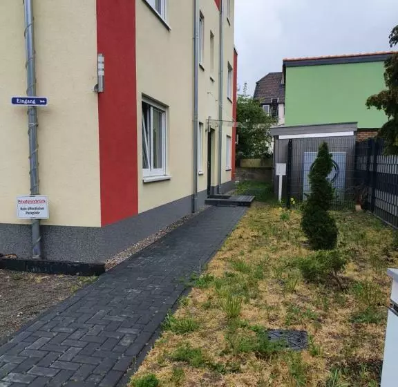 Majatalo Seelze Letter Monteurzimmer / Apartment / Messezimmer