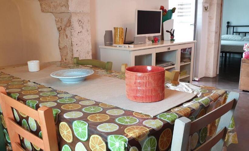 مبيت وإفطار Balice Antica Dimora