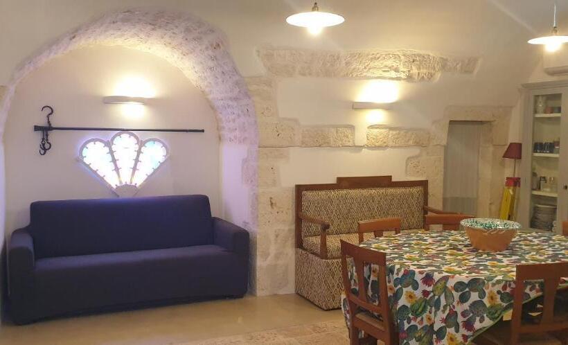 مبيت وإفطار Balice Antica Dimora