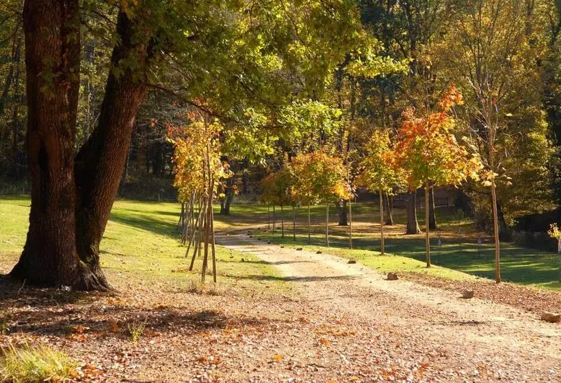 Aamiaismajoitus (B&B) Le Manoir Du Rocher