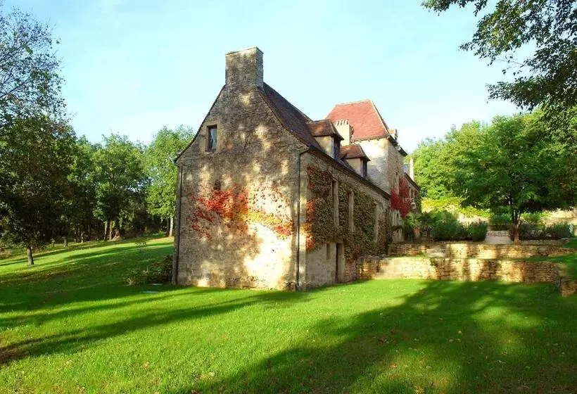 Aamiaismajoitus (B&B) Le Manoir Du Rocher