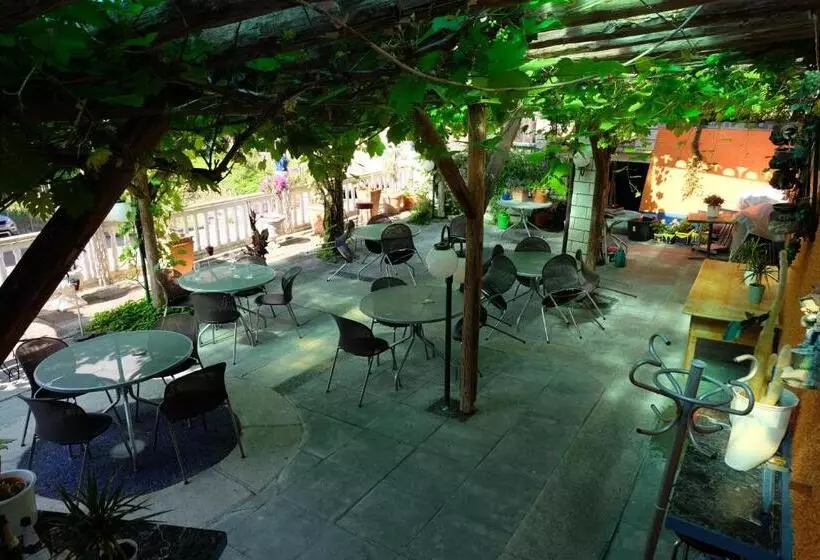 Aamiaismajoitus (B&B) Restaurant Don Pepe