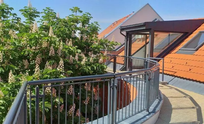 Piacsek Apartmanház