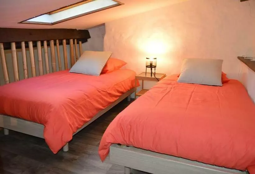 Aamiaismajoitus (B&B) Le Gîte Du Bessat