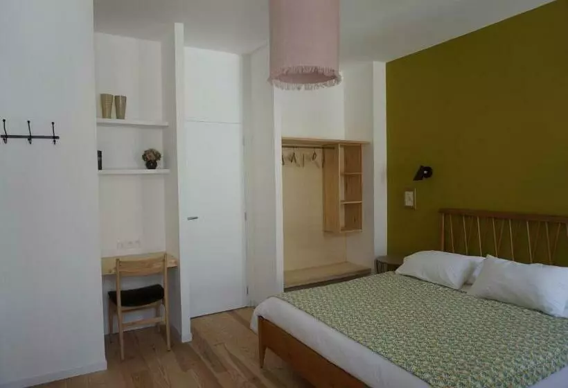 Bed and Breakfast Midi03