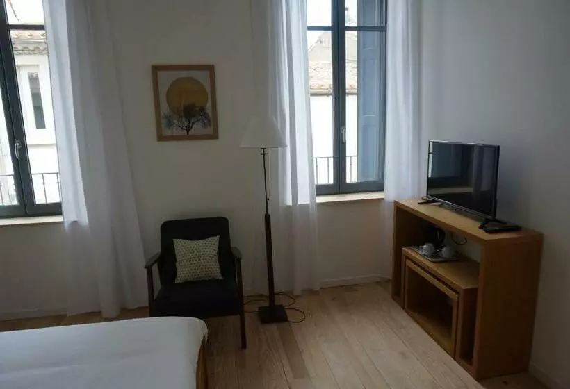 Bed and Breakfast Midi03