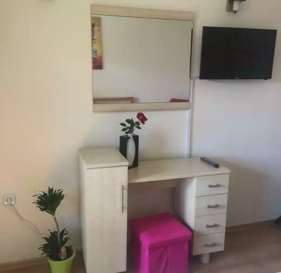 هتل Cedar Lodge 3/4 Apartment Paradise