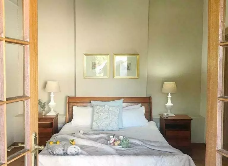 Majatalo Erin Guesthouse And B&b