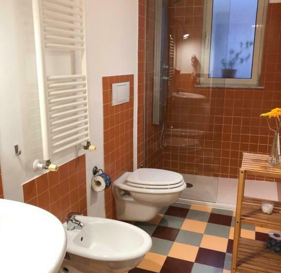 פנסיון Four Seasons