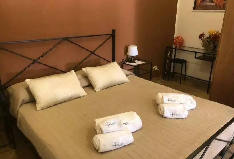 ペンション Four Seasons