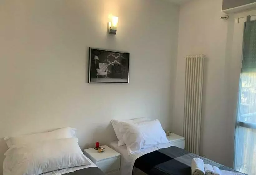 پانسیون Guest House Simonazzi