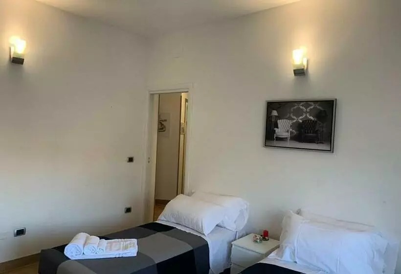 پانسیون Guest House Simonazzi