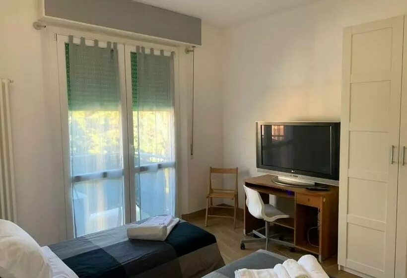 پانسیون Guest House Simonazzi