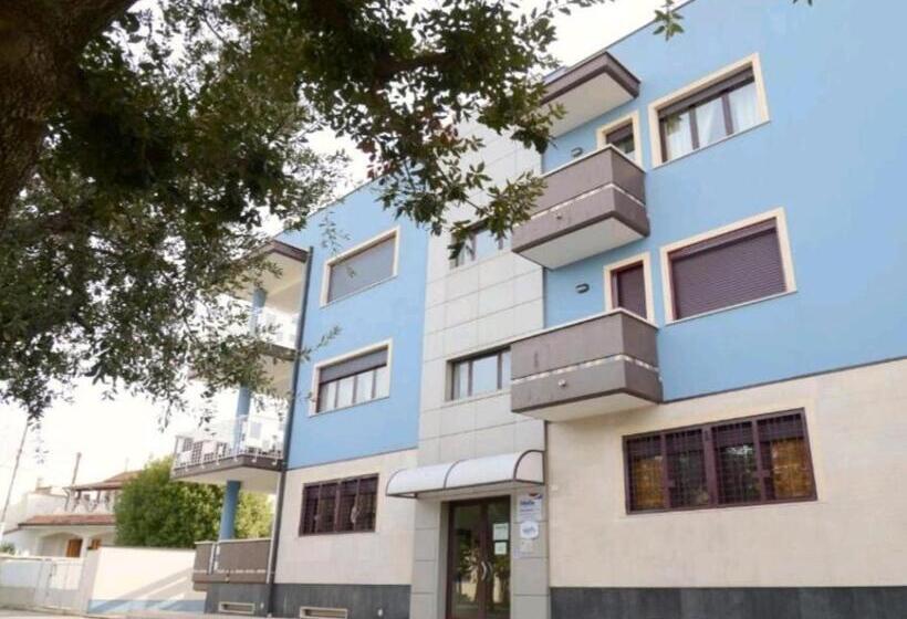 膳宿费 La Casa Di Mariagrazia Rooms Con Cucina Condivisa E Terrazza