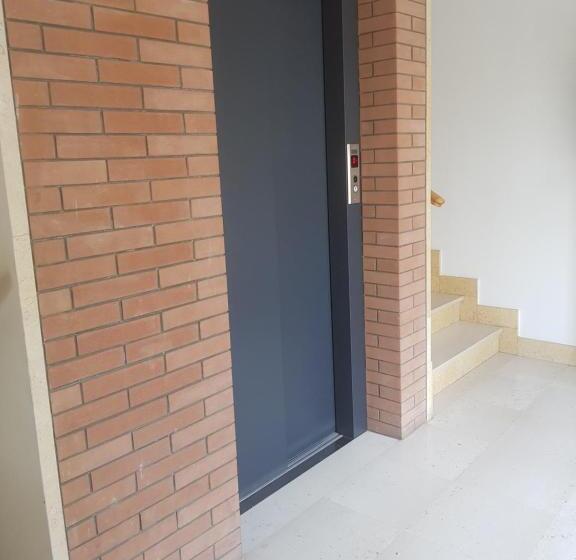 膳宿费 La Casa Di Mariagrazia Rooms Con Cucina Condivisa E Terrazza