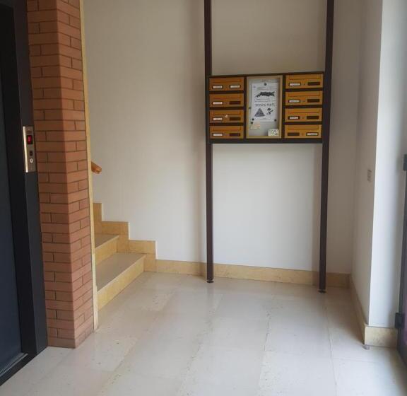 膳宿费 La Casa Di Mariagrazia Rooms Con Cucina Condivisa E Terrazza