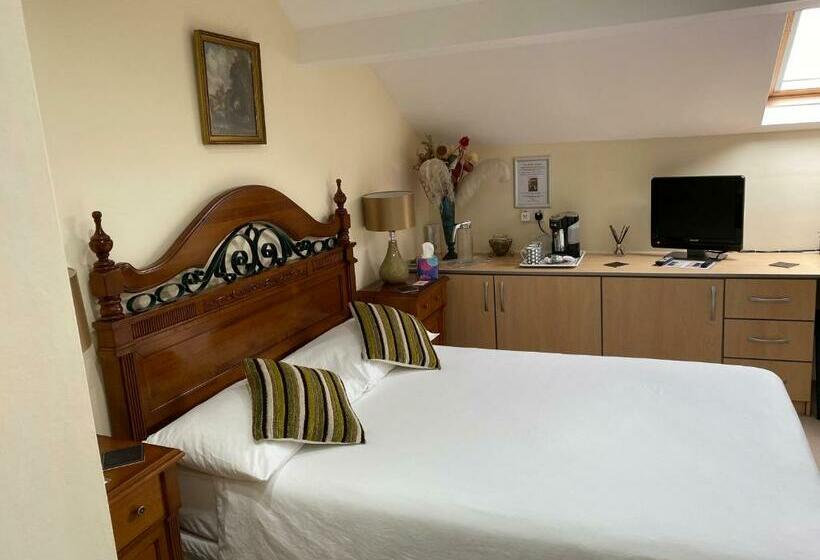 بنسيون Top Of The House!