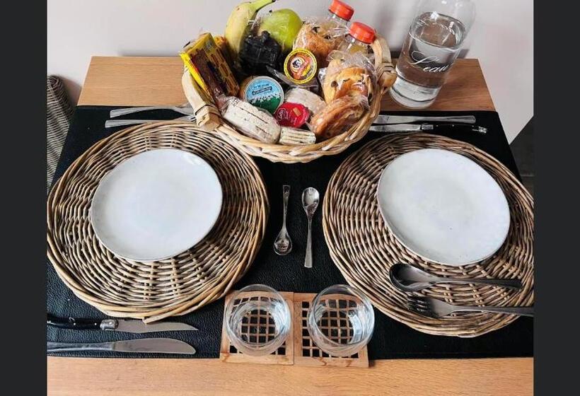 تختخواب و صبحانه Gastenverblyf Heerlyck Huys