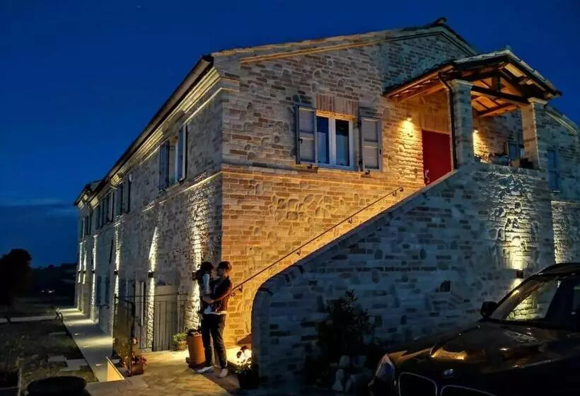 تختخواب و صبحانه Villa Angela Country House