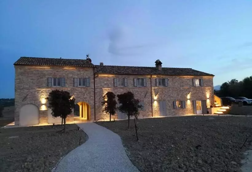 تختخواب و صبحانه Villa Angela Country House
