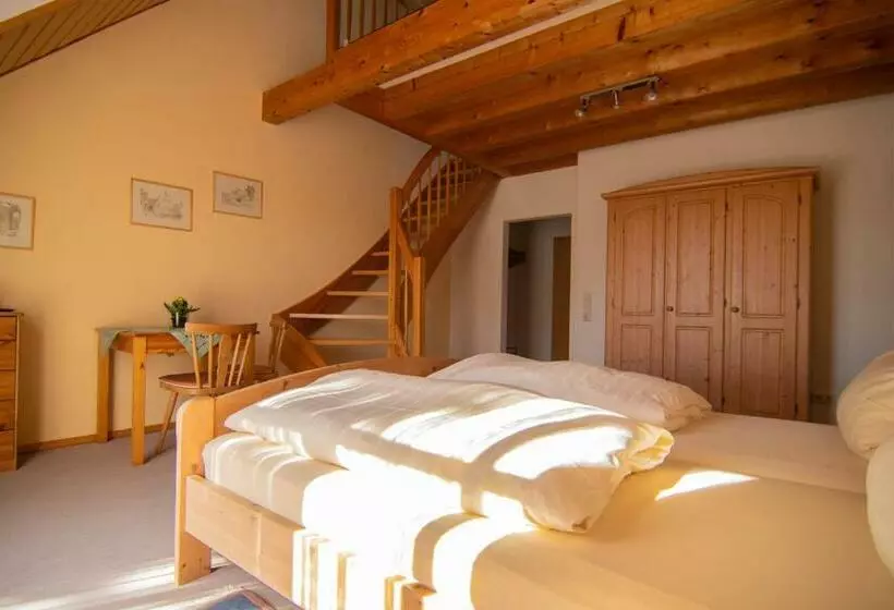 ホテル Gästehaus Hellmer