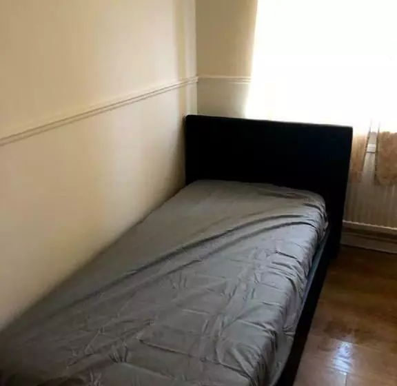 Majatalo Aaby House In London