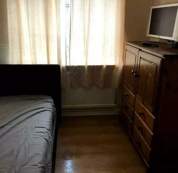 Majatalo Aaby House In London