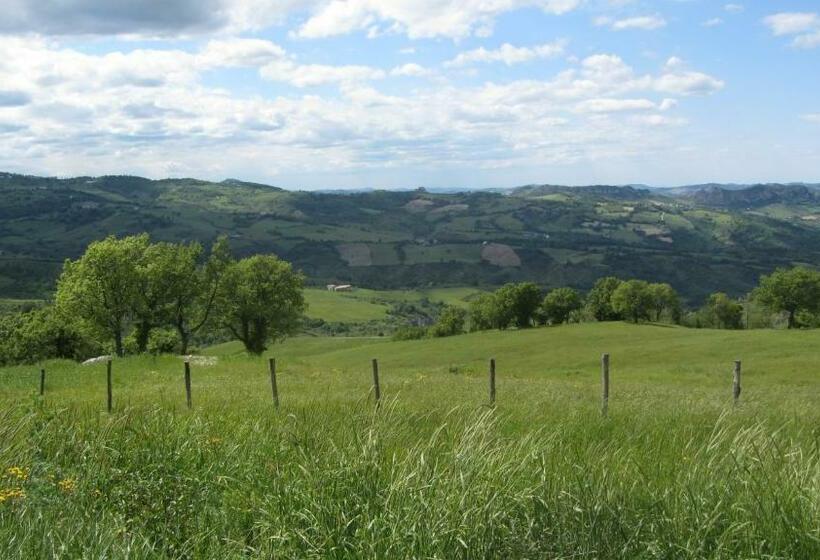 פנסיון Casale Le Fontanelle